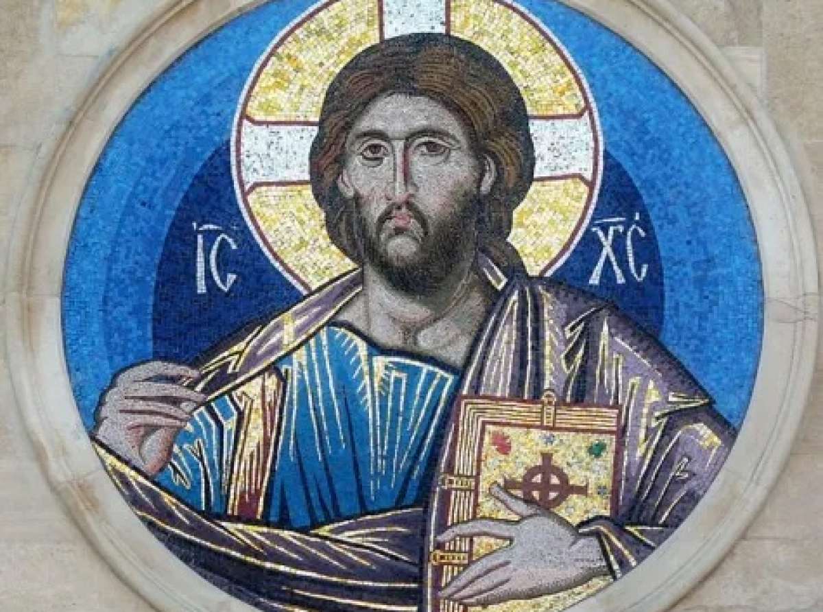 Credo in un solo Signore, Gesù Cristo, unigenito Figlio di Dio, nato dal Padre prima di tutti i secoli